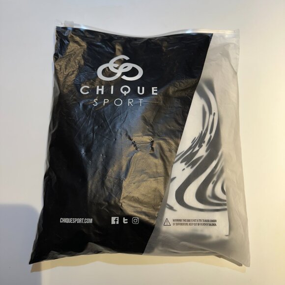 COPY - CHIQUESPORT Desire Half Zip Top for women - Picture 3 of 3